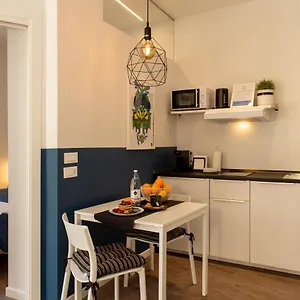 https://augusto.emilia-romagnahotels.net