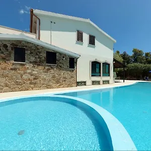 Apartment Gli Ontani