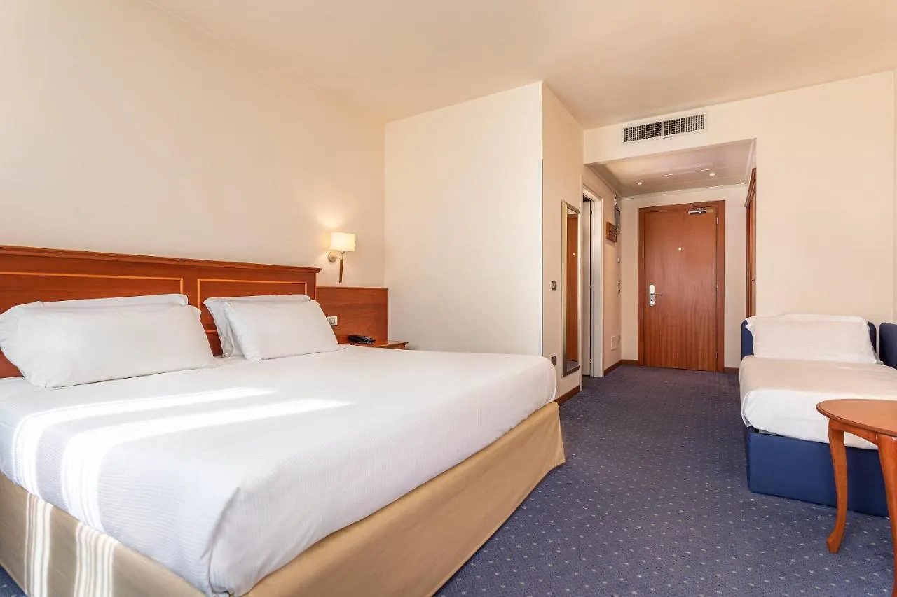 BEST WESTERN Titian Inn Hotel Treviso Silea